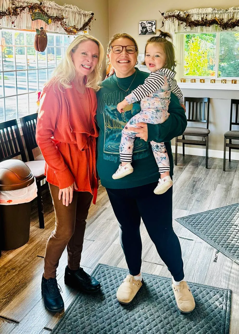 Dr. Anna Saylor with her cousin Rachel and Rachel's daughter in our office